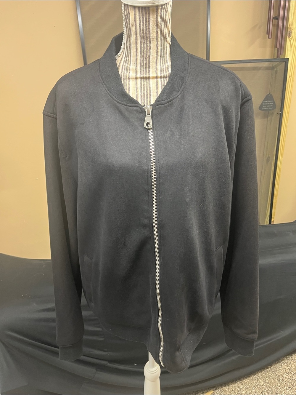 Marconi sz L ultra suede Blk type zippered jacket